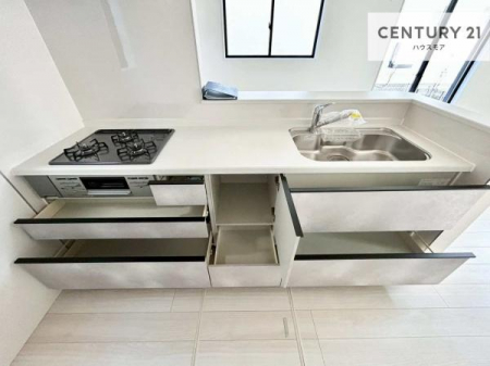 �L�b�`���@���[�X�y�[�X���L�x�ŁA�����X�y�[�X���X�b�L���ƕЕt���Ђ�`�����p�ł��܂��I
���K�ɍ�Ƃ��ł��܂��I�����̗���������܂��I