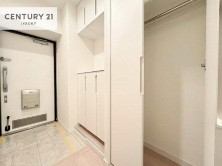 ���ց@���֎��[���[�����Ă���̂ŁA���֎��肪�X�b�L���Еt�����q���ɌC�̒u����ɍ���܂���I