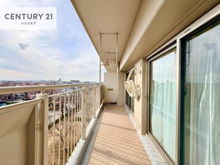 �o���R�j�[�@�z������̗ǂ��o���R�j�[�ŁA�����󕨂��悭���������ł��ˁI
���V�C�̗ǂ����ɂ̓o���R�j�[�֏o�ă��t���b�V������̂��C�����悳�����ł��B