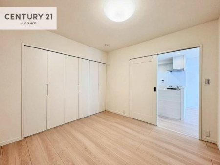 �q�������@���[���������肠��̂ŉƋ�̔z�u�����₷���A���C�t�X�^�C���ɍ��킹����������肪�\�ł��B