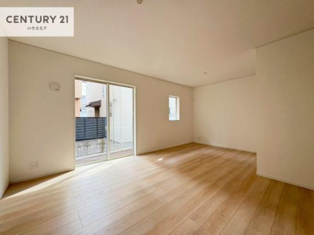 ���r���O�@�D�����z���܂肪���r���O����ł���ċ��S�n�̗ǂ���Ԃ����o���Ă���܂��I
���났�̎��Ԃ��߂����܂��I