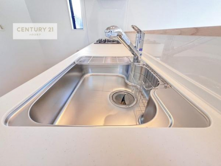 ���d�l�ʐ^(�L�b�`���j�@���C�h�ȃV���N�ł��ˁI�������˂ɂ������������₷���Ǝ����y�X�d�l�̃V�X�e���L�b�`���ł��I
�f�U�C�����Ƌ@�\�������˂��L�b�`���Ő�����������܂��ˁI�i���d�l�j�y���n�̔���J�Ò��z