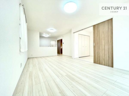 ���r���O�@�L�X�_�C�j���O�X�y�[�X�I������肨�H���B�΂��������y�������Ԃ��߂����܂��B���X�̔���������܂��I