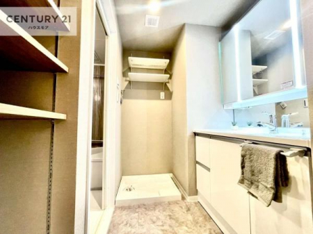 ���ʑ�E���ʏ��@�g�Ȃ�𐮂�����ʏ��́A���������厖�ł��I������̐������̂��镵�͋C�����o�I�C�����悭���g�����������܂��B���[�X�y�[�X���������ł��ˁI
