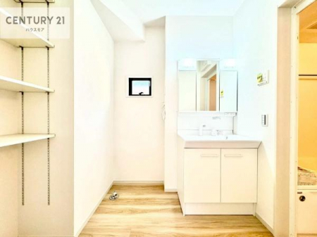 ���ʑ�E���ʏ��@���[�����Ղ�̐��ʎ��I���p�i�̃X�g�b�N��o�X�^�I�����X�b�L���Ǝ��[�ł��Ď��o���₷���I����肪�X�b�L���Еt���ċC�����̗ǂ���ԁI