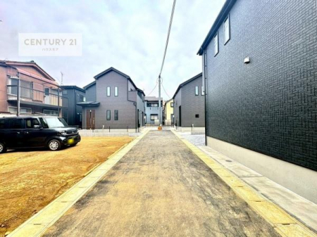 ���̑����n�@�O�ʓ��H��6.55���I�z����ǍD�ȗ��n�ł��B
�Ԍɓ��ꂪ���ȕ������S�ł��ˁB