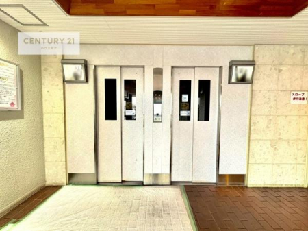 ���̑����p���@�G���x�[�^�[�����ŁA���X�̈ړ������K�B
�����̓��₨�ו��̑������ł��A�X���[�Y�ɂ��A��������܂��I