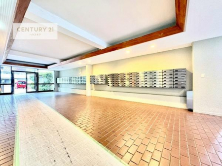 ���r�[�@��؂Ȃ��q�l�����o�}�����郍�r�[�B�L�X���Ă��ĊJ�����E������������܂��B