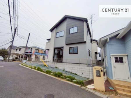 ���̑����n�@�O�ʓ��H��4.5���I�z����ǍD�ȗ��n�ł��B
�Ԍɓ��ꂪ���ȕ������S�ł��ˁB