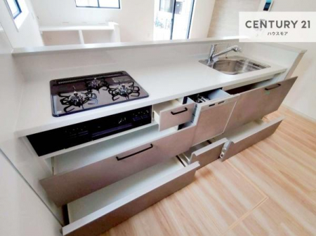 �L�b�`���@���[�X�y�[�X���L�x�ŁA�����X�y�[�X���X�b�L���ƕЕt���Ђ�`�����p�ł��܂��I
���K�ɍ�Ƃ��ł��܂��I�����̗���������܂��I