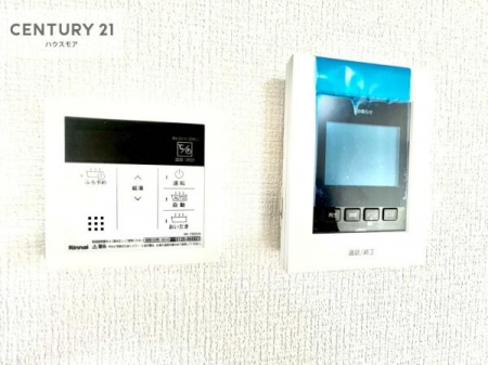 ���̑����ρ@TV���j�^�[�t���C���^�[�z���ł��q�l�̂�����Ԓ��Ȃǂ����S�ł��ˁB
�{�^���ЂƂł����C�̏������ƂƂ̂��I�I�[�g�o�X���B