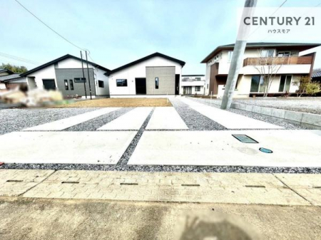 ���ԏ�@���ԃX�y�[�X��2�䕪����܂��I�Z�J���h�J�[�͂������A�o�C�N�⎩�]�ԂȂǂ��u���ꏊ�ɍ���܂���B