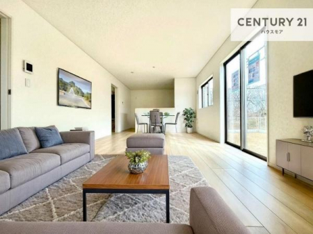 ���r���O�@�Ƌ��CG�p�[�X�ł��B�S�n�ǂ����r���O�͉Ƒ������R�ƏW�܂�܂��B�Ƒ��c�R�̎��Ԃ����������ł��B���Ƒ��ƁA����w�[���������Ԃ��߂��������ł��ˁB