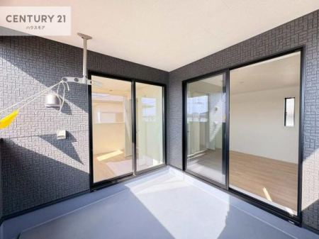 �o���R�j�[�@���[�t�o���R�j�[�I�������t���Ă���̂ŁA�}�ɉJ���~���Ă��G��ɂ������S�I�������������J�b�g���Ă����̂ŁA���V�C�̗ǂ����́A���O�֏o�Đ[�ċz����̂��悳�����ł��I