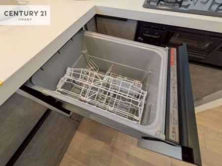 �L�b�`���@�H��@�t���̃L�b�`���ł��I�Z���������r��h�~�Ƃ��đ�ϊ��􂷂�֗��Ȏd�l�ł��I�r���g�C���Ȃ̂ŃL�b�`���̏ꏊ����炸�����X�y�[�X���L���g�����Ƃ��o���܂��I