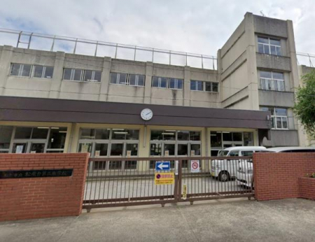 ���ӊ��@-