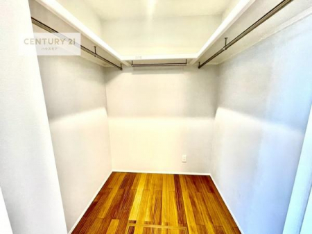 ���[�@�E�H�[�N�C���N���[�[�b�g�t���ł��B��������̂��m���Ȃǂ����[���Ă��������ł��ˁI���ɂ���@�������ȂǋG�ߕ��̑傫�ȉƓd�����[�ł��܂��I