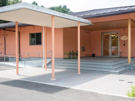 ���ӊ��@-