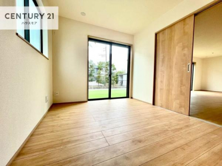 ���r���O�ȊO�̋����@�V���v���Ƀf�U�C������Ă��邽�߁A�Ƌ��I�т܂���I
���C�ɓ���̉Ƌ��u���Ă��낰���Ԃ���邱�Ƃ��ł��܂��B