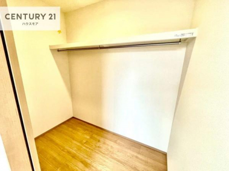 ���[�@�E�H�[�N�C���N���[�[�b�g�t���ł��B��������̂��m���Ȃǂ����[���Ă��������ł��ˁI���ɂ���@�������ȂǋG�ߕ��̑傫�ȉƓd�����[�ł��܂��I