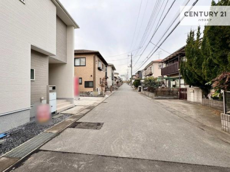 ���̑����n�@�O�ʓ��H��6���I�z����ǍD�ȗ��n�ł��B
�Ԍɓ��ꂪ���ȕ������S�ł��ˁB