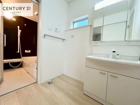 ���ʑ�E���ʏ��@�����t���̖��邢���ʎ��ł��I���C�������ɓ���ւ����ł��Đ����ɕۂ��Ƃ��ł��܂��I���R�����������ނ̂ł����ς̎d�オ����ǂ��Ȃ�܂��ˁI