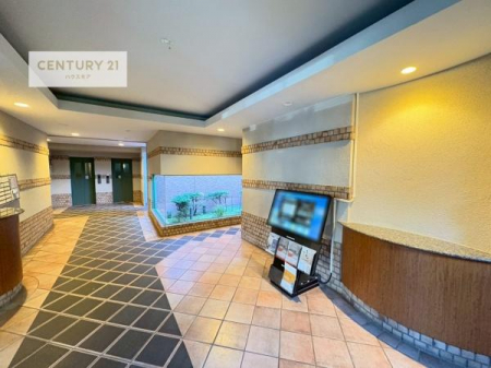 ���r�[�@��؂Ȃ��q�l�����o�}�����郍�r�[�B�L�X���Ă��ĊJ�����E������������܂��B
����]�̕����܂Ƃ߂Ă��ē��B���₢���킹�ɑ��Ή����܂��I���҂������܂���I���Ђ��C�y�ɂ��₢���킹���������܂��B