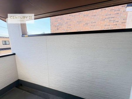 �o���R�j�[�@�z������̗ǂ��o���R�j�[�ŁA�����󕨂��悭���������ł��ˁI
���V�C�̗ǂ����ɂ̓o���R�j�[�֏o�ă��t���b�V������̂��C�����悳�����ł��B