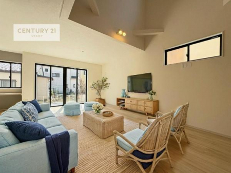 ���r���O�@�Ƌ��CG�p�[�X�ł��B�S�n�ǂ����r���O�͉Ƒ������R�ƏW�܂�܂��B�Ƒ��c�R�̎��Ԃ����������ł��B���Ƒ��ƁA����w�[���������Ԃ��߂��������ł��ˁB