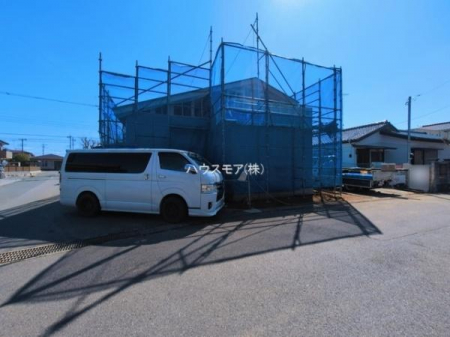 ���ԏ�@���ԃX�y�[�X��3�䕪����܂��I�Z�J���h�J�[�͂������A�o�C�N�⎩�]�ԂȂǂ��u���ꏊ�ɍ���܂���B