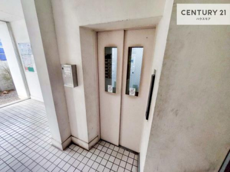 ���̑����p���@�G���x�[�^�[�����ŁA���X�̈ړ������K�B
�����̓��₨�ו��̑������ł��A�X���[�Y�ɂ��A��������܂��I