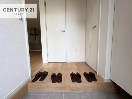 ���ց@���ċA���Ă��Ă��A�������܁I�����������Ȃ�A�D�����}������Ă�����ԂɂȂ��Ă��܂��B
���邭��������錺�ւł��I