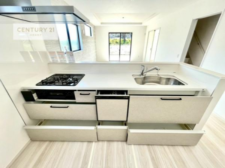 �L�b�`���@���[�X�y�[�X���L�x�ŁA�����X�y�[�X���X�b�L���ƕЕt���Ђ�`�����p�ł��܂��I
���K�ɍ�Ƃ��ł��܂��I�����̗���������܂��I