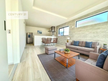 ���r���O�@�Ƌ��CG�p�[�X�ł��B��؂ȉƑ����W�܂邩�炱��LDK�ɂ͂�����肽���B
�q�����������C�ɏ΂��Ȃ��瑖�����Ă���p�����������u�L���Ƃɂ��ėǂ������v�Ǝv���u�Ԃł��B