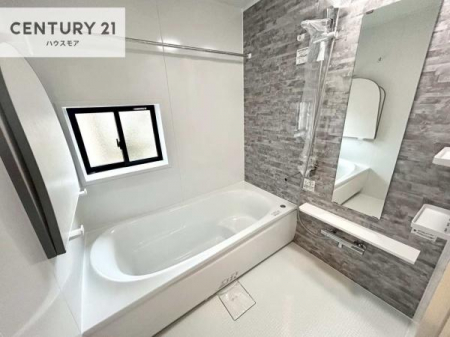 �����@�������������l�̕��͋C�̃o�X���[���́A�����o�Ă��ăo�X�^�C�����[���I
���d���撣���Ă��邲�J���ɂ��D�݂̓����̓����܂����āA�y����ł݂Ă͂������ł��傤���H