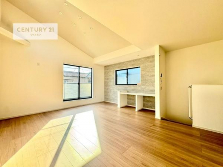 ���r���O�@�L�X�_�C�j���O�X�y�[�X�I������肨�H���B�΂��������y�������Ԃ��߂����܂��B���X�̔���������܂��I