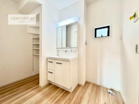 ���ʑ�E���ʏ��@���[�����Ղ�̐��ʎ��I���p�i�̃X�g�b�N��o�X�^�I�����X�b�L���Ǝ��[�ł��Ď��o���₷���I����肪�X�b�L���Еt���ċC�����̗ǂ���ԁI