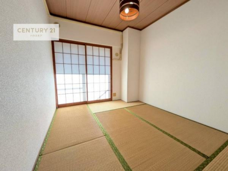 �a���@�^�^�~�̍��肪���炬��^����A�����b�N�X��ԁB�����傫���J�����̂���a���ƂȂ��Ă���܂��B���{�l�̐S������u�a�v�̋�ԁB