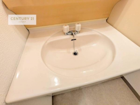 ���ʑ�E���ʏ��@�[�����ʑ�{�E���́A�������˂ɂ����̂ł�����ꂪ�y�X�I���������ۂĂ܂��I
�L���C�Ȑ��ʏ��Ŏ��������̃��`�x�[�V�������オ��܂��ˁI