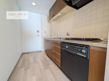 �L�b�`���@�Ǖt�L�b�`���́A�W�����č�ƂɎ��|����܂��I��Ƃ̓������N���N�I
�����̗��������肻���ł��ˁI���[�X�y�[�X���L�x�ŁA�����X�y�[�X���X�b�L���ƕЕt���Ђ�`�����p�ł��܂��I