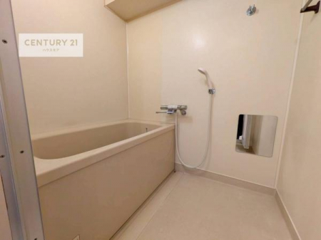 �����@�������������l�̕��͋C�̃o�X���[���́A�����o�Ă��ăo�X�^�C�����[���I
���d���撣���Ă��邲�J���ɂ��D�݂̓����̓����܂����āA�y����ł݂Ă͂������ł��傤���H