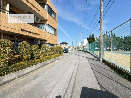 ���̑����n�@�����T���̂������E���v�]�E������ȂǁA���Ȃ�ƕ��ЃX�^�b�t�܂ł��\���t�����������I�s���Y�Ɋւ��邱�ƂȂ�A�ǂ̂悤�Ȃ��Ƃł����S���ӑΉ������Ē����܂��B
