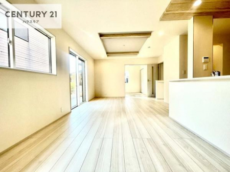 ���r���O�@�L�X�_�C�j���O�X�y�[�X�I������肨�H���B�΂��������y�������Ԃ��߂����܂��B���X�̔���������܂��I