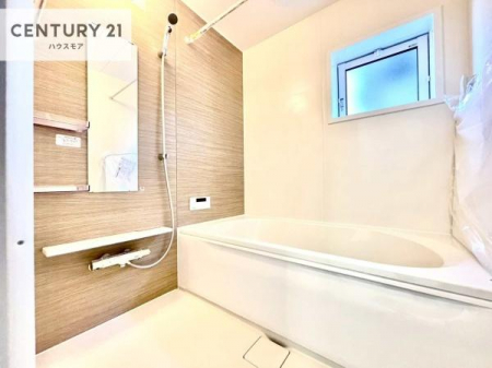 �����@�������������l�̕��͋C�̃o�X���[���́A�����o�Ă��ăo�X�^�C�����[���I
���d���撣���Ă��邲�J���ɂ��D�݂̓����̓����܂����āA�y����ł݂Ă͂������ł��傤���H