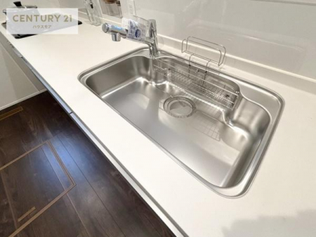 ���d�l�ʐ^(�L�b�`���j�@���C�h�ȃV���N�ł��ˁI�������˂ɂ������������₷���Ǝ����y�X�d�l�̃V�X�e���L�b�`���ł��I
�f�U�C�����Ƌ@�\�������˂��L�b�`���Ő�����������܂��ˁI�i���d�l�j