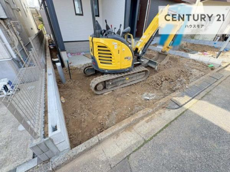 ���ԏ�@���ԃX�y�[�X��2�䕪����܂��I�Z�J���h�J�[�͂������A�o�C�N�⎩�]�ԂȂǂ��u���ꏊ�ɍ���܂���B