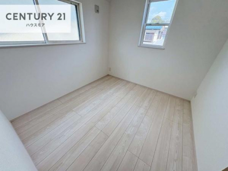 ���r���O�ȊO�̋����@�V���v���Ƀf�U�C������Ă��邽�߁A�Ƌ��I�т܂���I
���C�ɓ���̉Ƌ��u���Ă��낰���Ԃ���邱�Ƃ��ł��܂��B