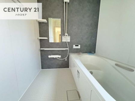 �����@�������������l�̕��͋C�̃o�X���[���́A�����o�Ă��ăo�X�^�C�����[���I
���d���撣���Ă��邲�J���ɂ��D�݂̓����̓����܂����āA�y����ł݂Ă͂������ł��傤���H