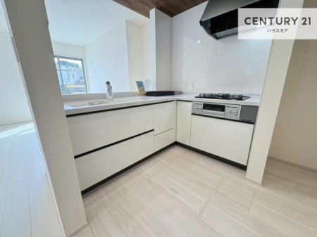 �L�b�`���@�������Z���A�Ǝ������̗ǂ�L���^�L�b�`���B
�����̗������͂��ǂ�Ԏ��ł��B