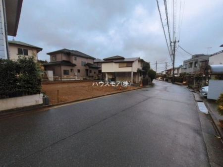 ���̑����n�@�O�ʓ��H��6���I�z����ǍD�ȗ��n�ł��B
�Ԍɓ��ꂪ���ȕ������S�ł��ˁB